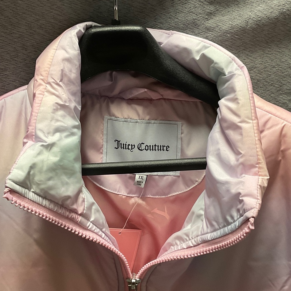 Juicy Couture Light multi colored puffer vest
